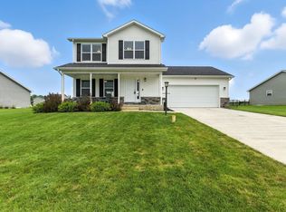 12843 Sunfish Dr, Middlebury, IN 46540