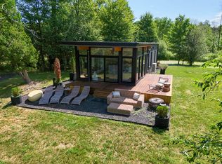 540 Northland Ln, North Hero, VT 05474