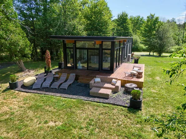 540 Northland Lane, North Hero, VT 05474