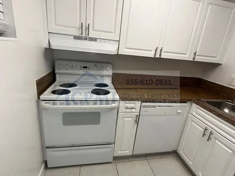 Colonial Village - 7550 Stirling Rd — Photo 35