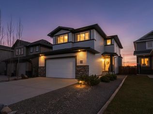 523 Firelight Pl W, Lethbridge, AB T1J 0B8