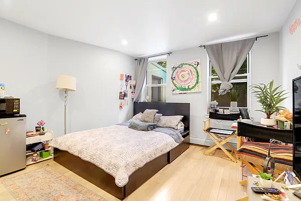 Rented by Compass | media 15