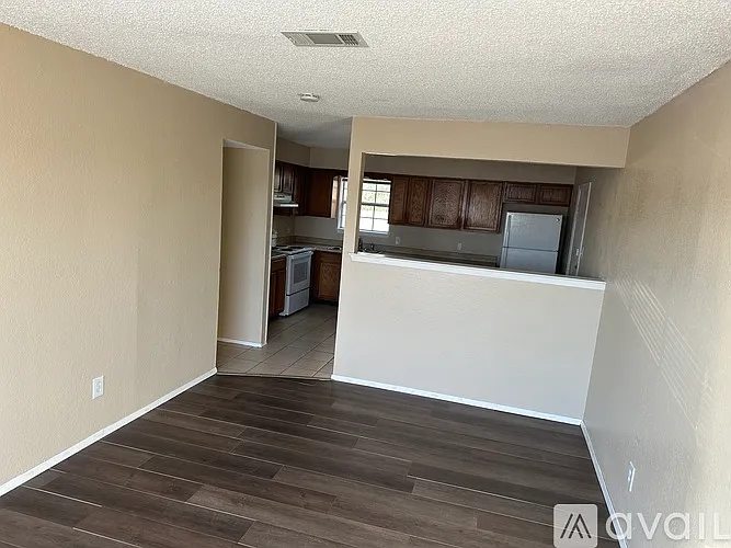 6305 Richland Plaza Dr #6305A — Photo 9