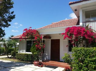 911 NE 4th St, Boca Raton, FL 33432