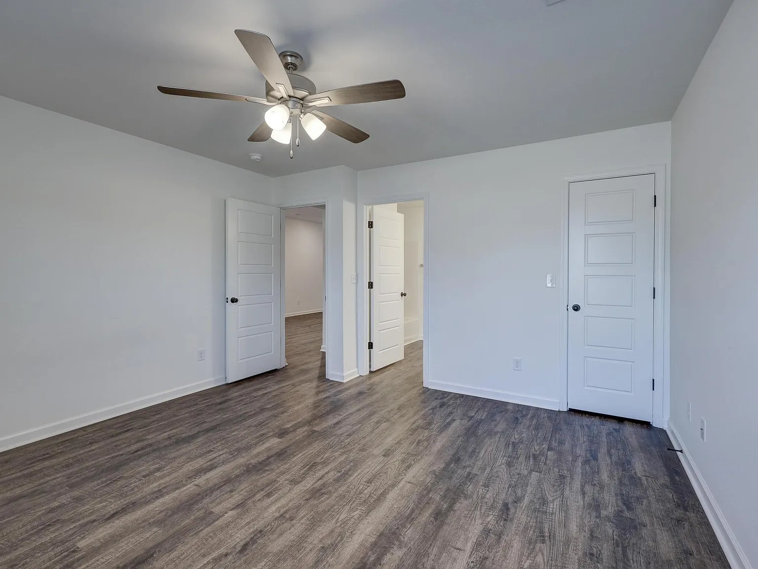 3 bed, 1422 sqft, $1,399 — Photo 4