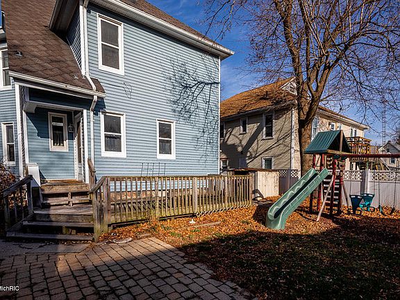 5th image of 508 E Michigan Ave