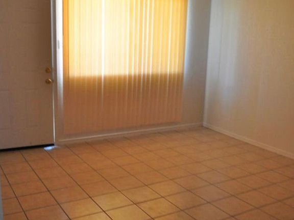 3rd image of 3901 Hercules Ave #12