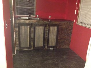 1689 S Nine Mile Rd, Midland, MI 48640