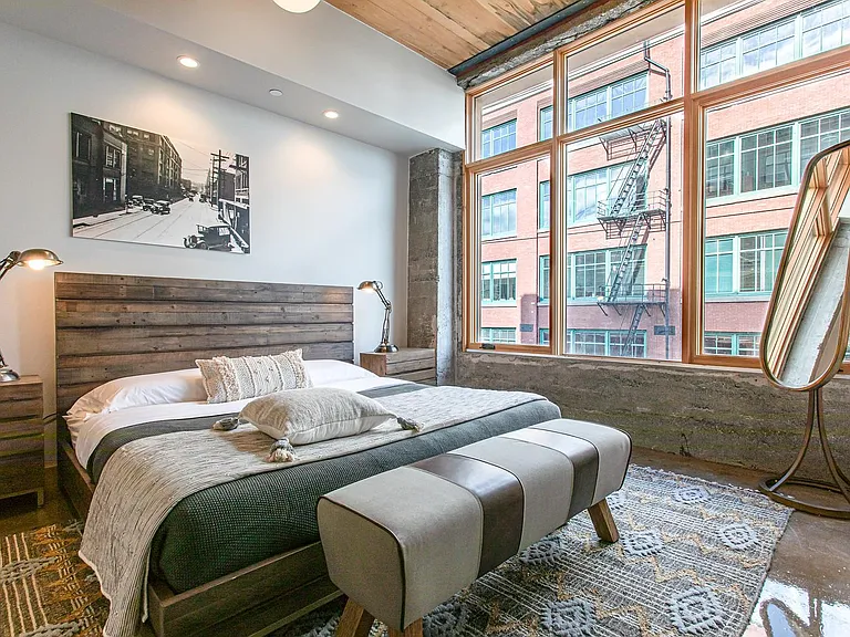 Brewery Lofts Tacoma — Photo 8