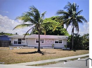 915 NW 14th Ct, Fort Lauderdale, FL 33311