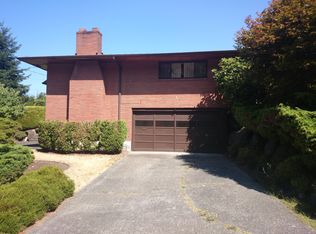 4054 SW Henderson St, Seattle, WA 98136