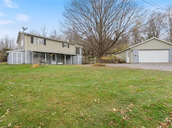 6000 Tiller Rd, Munnsville, NY 13409