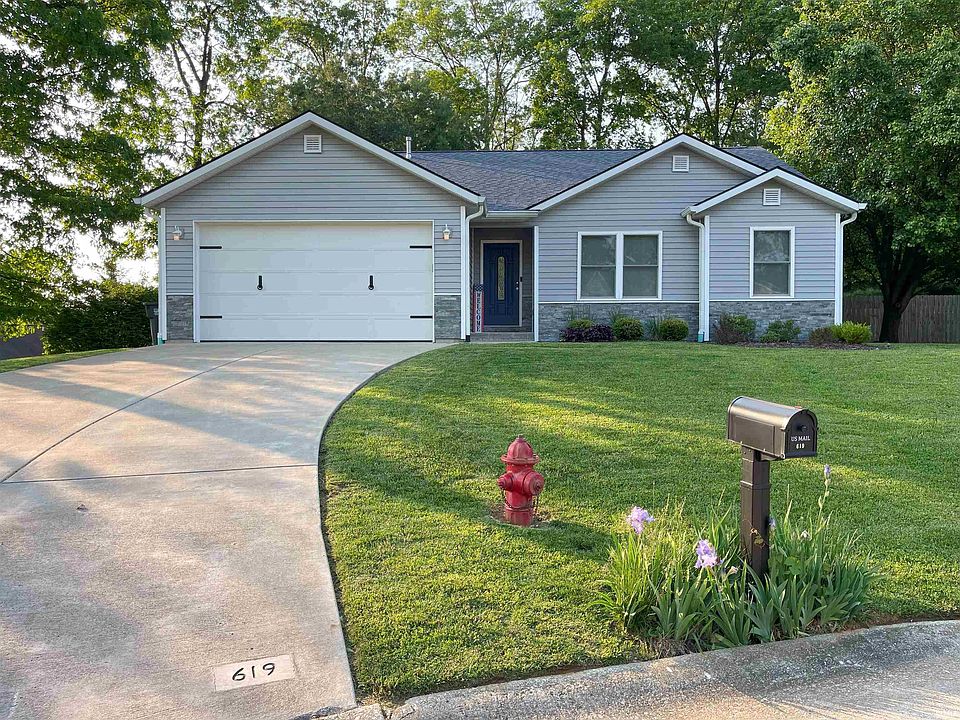 1st image of 619 E Musket Dr