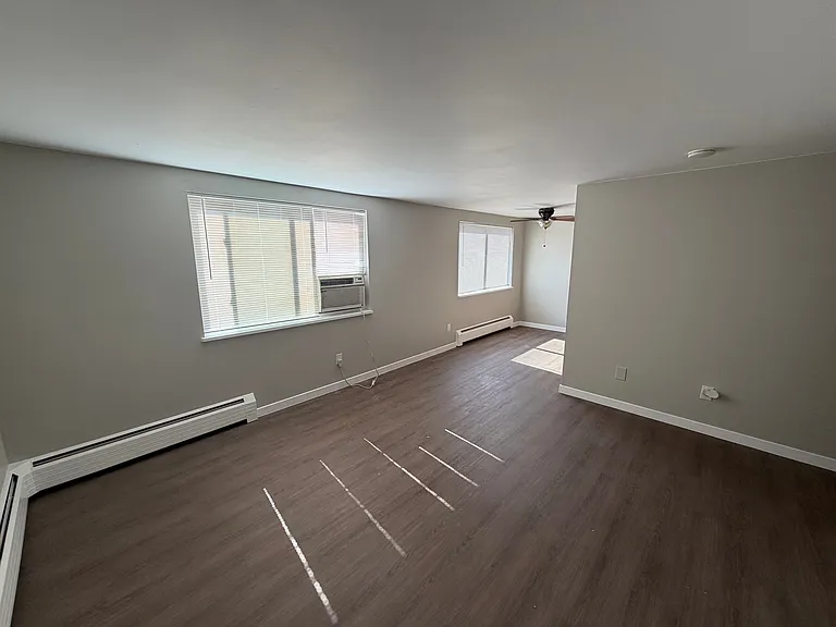 4085 Harlan 8b Wheat #8B — Photo 4