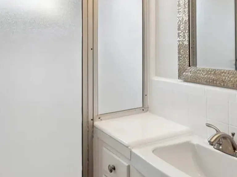 137 High Dr — Photo 5