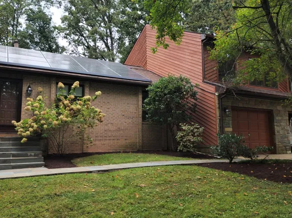 416 Marshall Manor Dr, Silver Spring, MD 20905