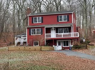21 Bogue Ln, East Haddam, CT 06423