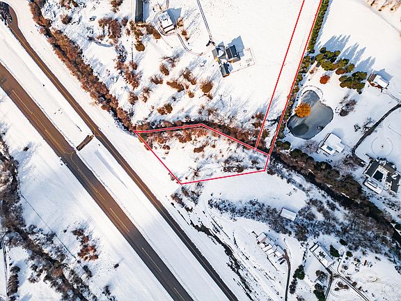 2nd image of 141 Majestic Ln