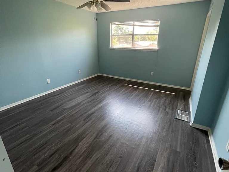 529 E Norwood Cir #529 — Photo 11