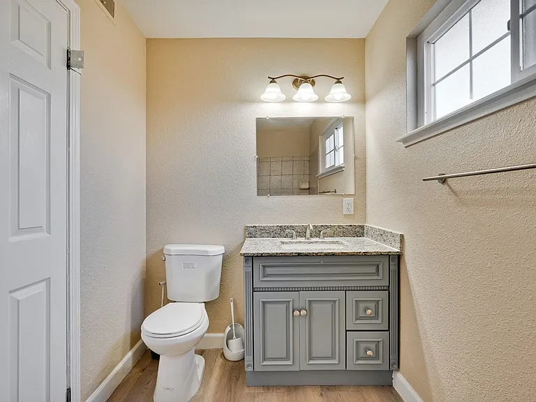 1893 Stardust Ct — Photo 40