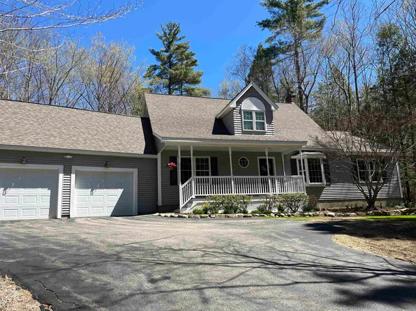 489 Sewall Road, Wolfeboro, NH 03894