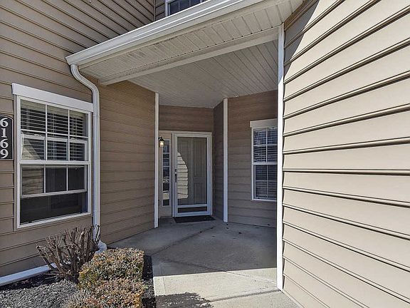 3rd image of 6169 Kirklington Cir