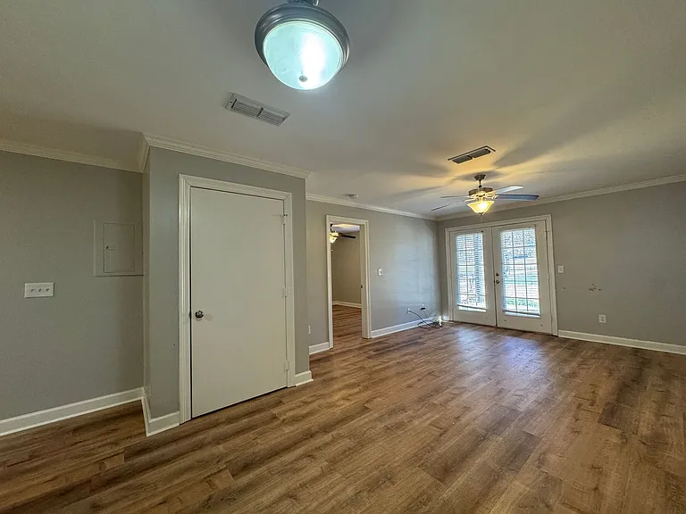 2112 Old Taylor Rd #A1 — Photo 4