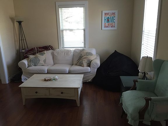 4th image of 75 Fuller Ave NE
