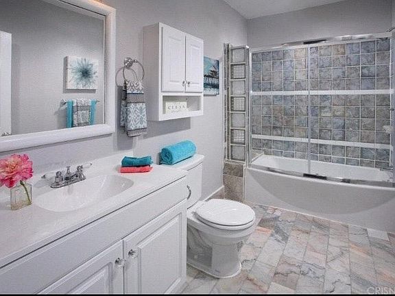 Guesthouse bath