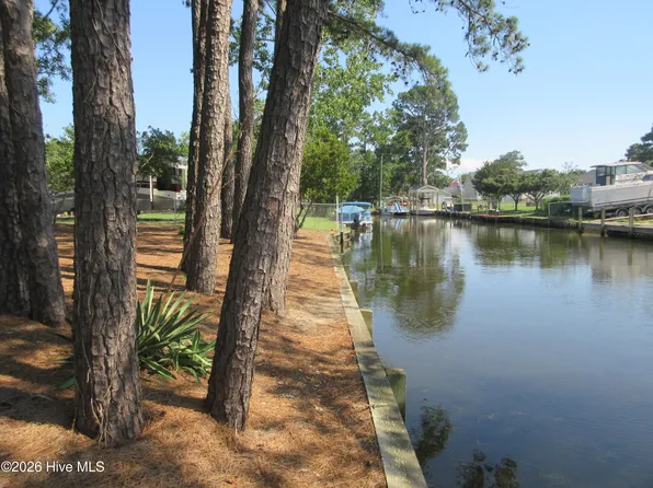 105 N Mallard Ct Lot 17, Grandy, NC 27939