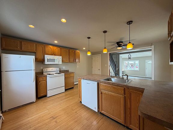2nd image of 2119 Wilson Ave