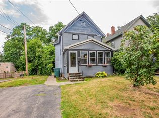 22 Saint Johns Park, Rochester, NY 14612