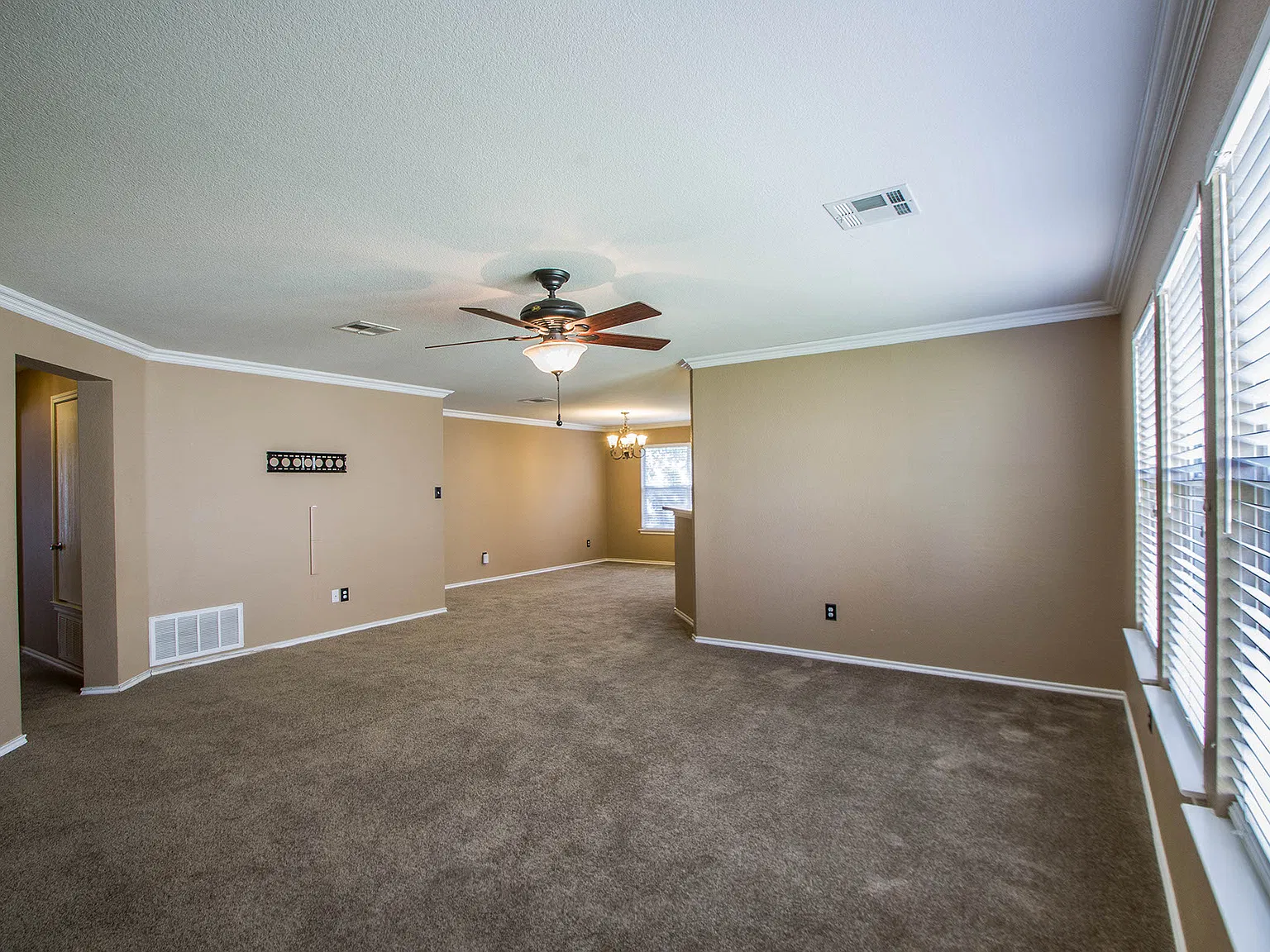 2705 Jason Dr. Taylor 76574 - 1 — Photo 2