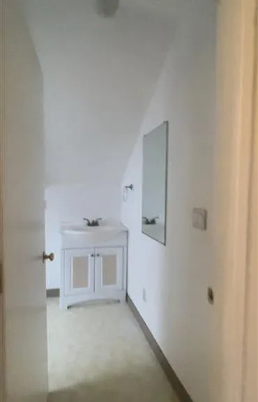 upstairs bathroom
