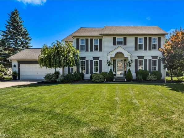 421 Summit St, Wadsworth, OH 44281