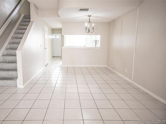 5th image of 16627 Hemingway Dr