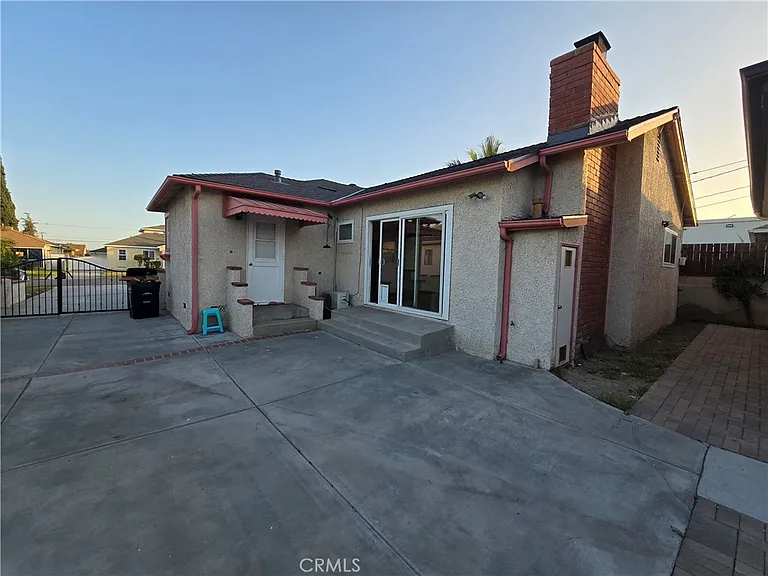 205 E Bencamp St — Photo 13