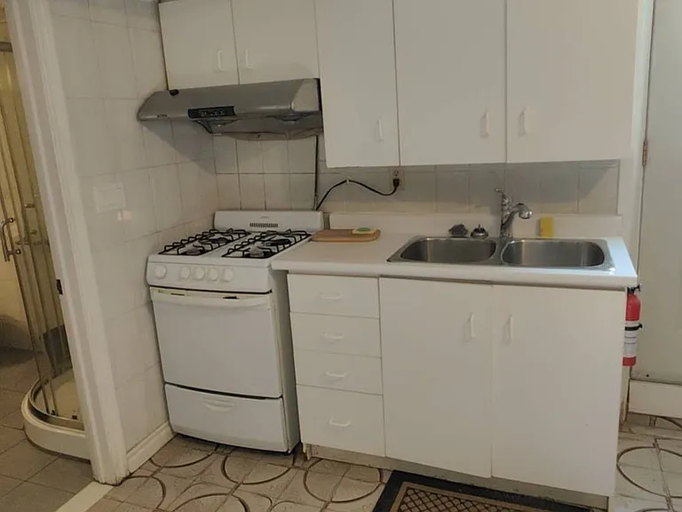 3 Charlton Blvd #LOWER BASEMENT — Photo 10