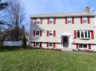 8 Cook St, Shrewsbury, MA 01545