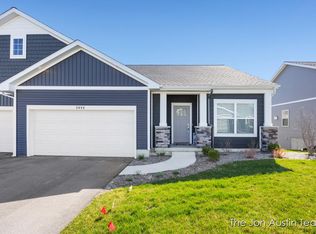 5050 Tanana River Ave #42, Grandville, MI 49418