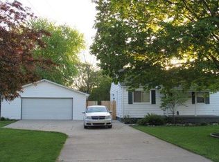 2444 Nerredia St, Flint, MI 48532