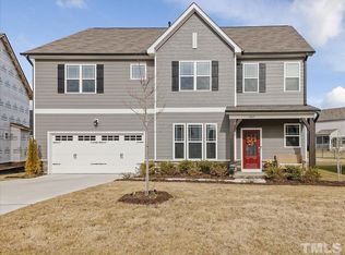 3437 Fontana Lake Dr, Fuquay Varina, NC 27526