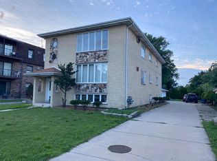 5522 W 87th St, Burbank, IL