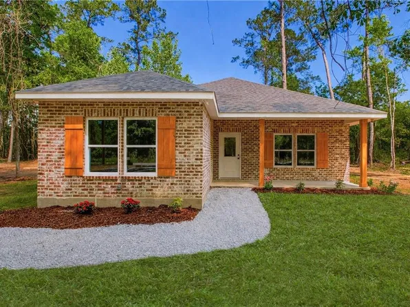 28527 Berry Todd Rd, Lacombe, LA 70445