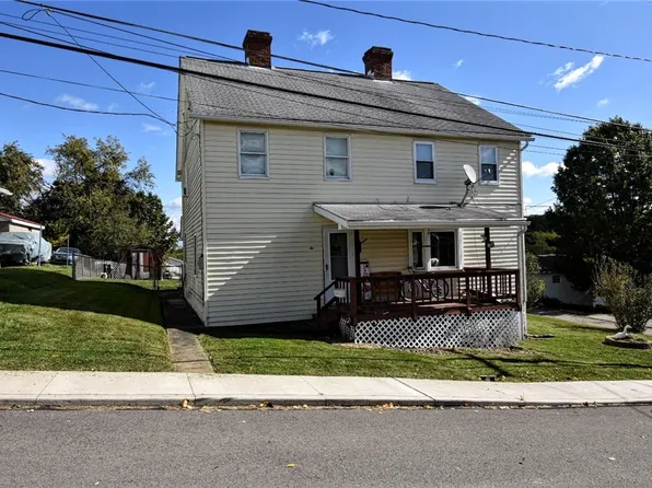 14 Lincoln St, Cokeburg, PA 15324