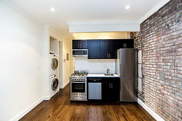 Rented by Icon Realty Management