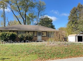 8240 N Holmes St, Kansas City, MO 64118