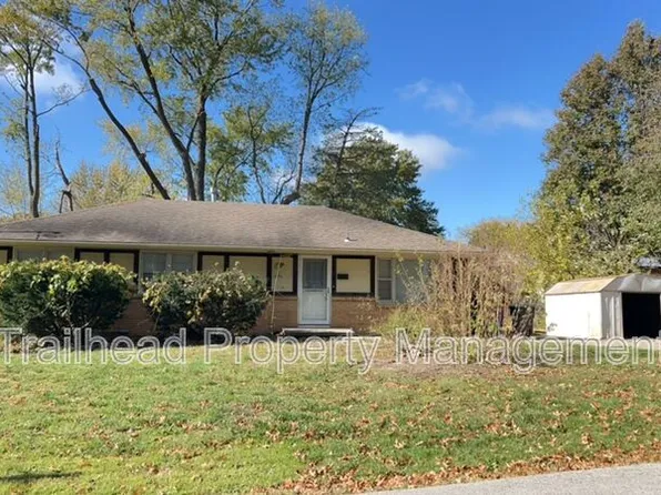 8240 N Holmes St, Kansas City, MO 64118