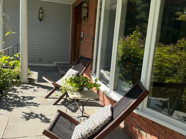 59 Eliot Hill Rd, Natick, MA 01760
