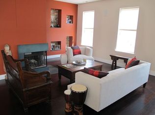 1128 W Fry St, Chicago, IL 60622
